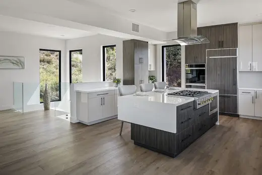 Modern kitchen with island at Path To Recovery Detox, a detox center in Los Angeles.