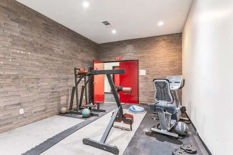 Muse Treatment Alcohol & Drug Rehab Los Angeles - Photo 4