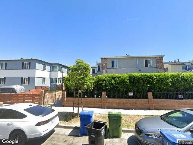 Bridges Recovery - Women's Sober Living Apartments in Los Angeles - Photo 4