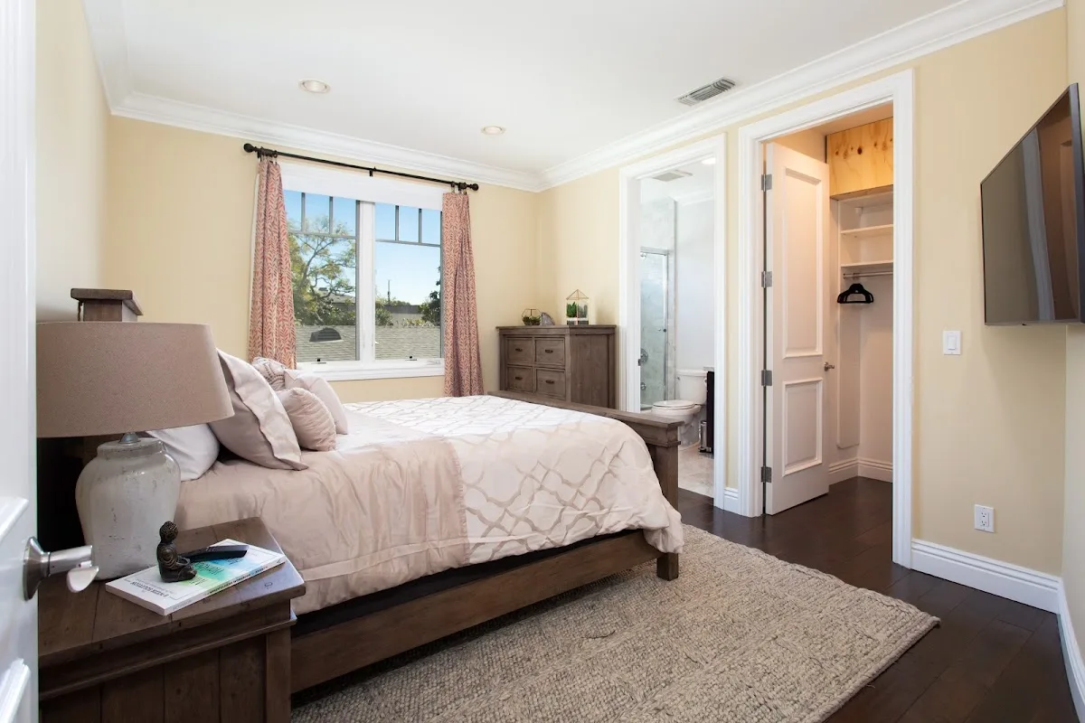 1Method | Luxury Sober Living Homes in West Los Angeles - Photo 2