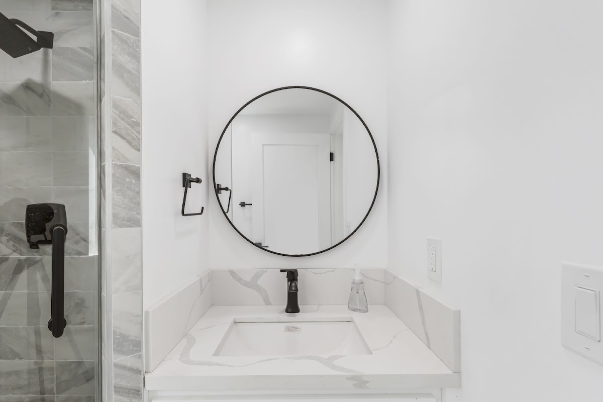 Gracious Wellsprings Sober Living - Photo 5