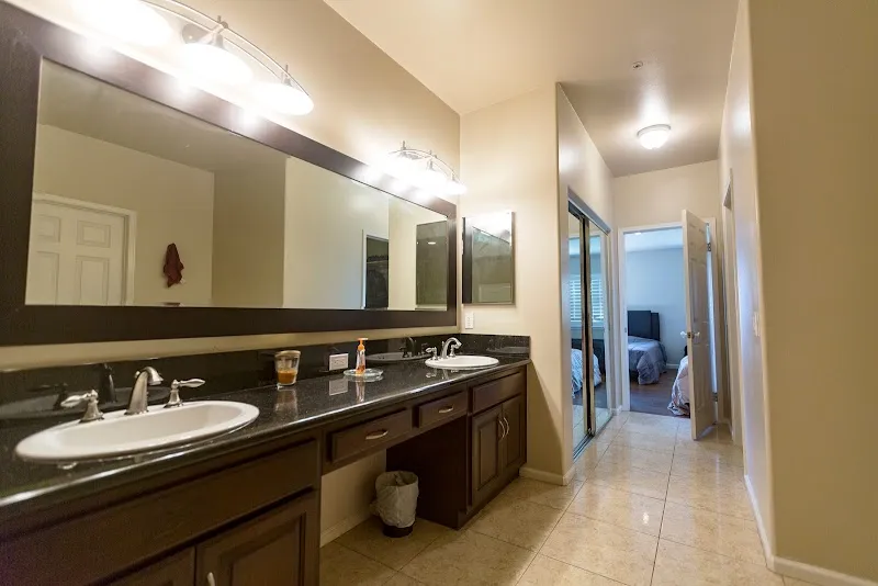 The Last House  - Photo 3