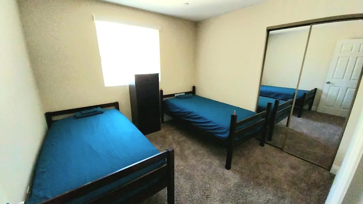 Uncle Dave's Housing - Photo 4