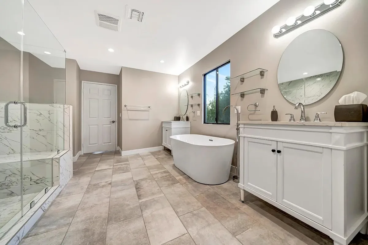 Sunshine Sober Living - Photo 4