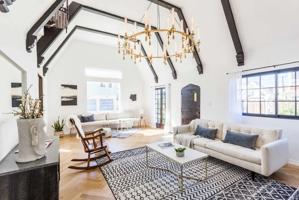 Silicon Beach Treatment Center - Photo 3