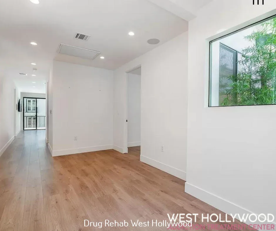 West Hollywood ATC - Photo 5