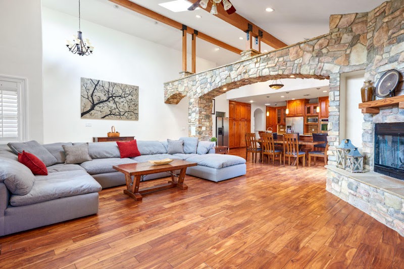 Gratitude Lodge Llc - Photo 2