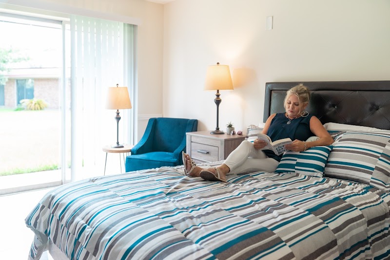 Palm Avenue Women's Program - Photo 5