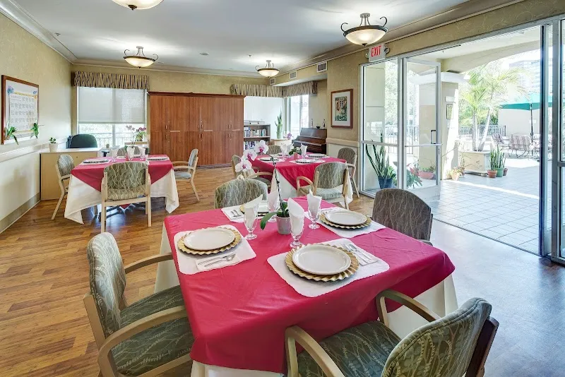 Beverly HIlls Rehabilitation Center - Photo 5