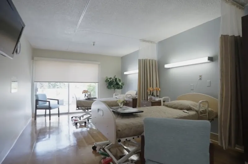 The Rehabilitation Center on Pico - Photo 4