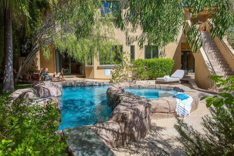 1 Method Center - Photo 4